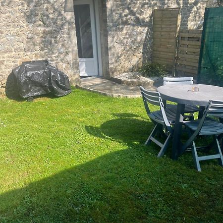 La Petite Maison De Kerguiniou Glomel Luaran gambar