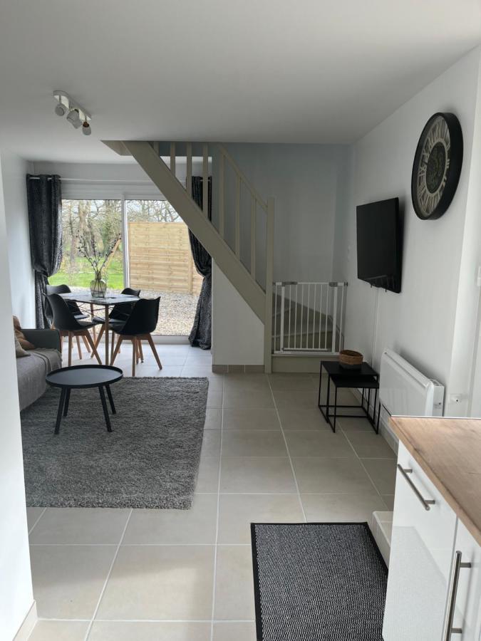 La Petite Maison De Kerguiniou Glomel Luaran gambar