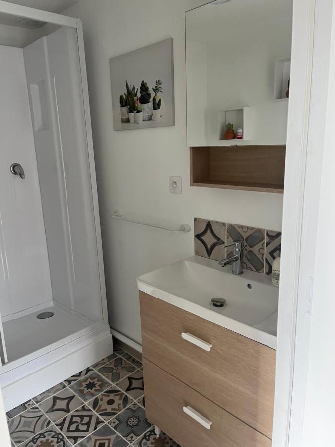 La Petite Maison De Kerguiniou Glomel Luaran gambar